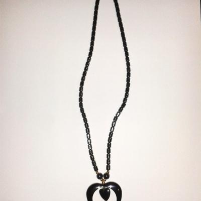 collier hématite